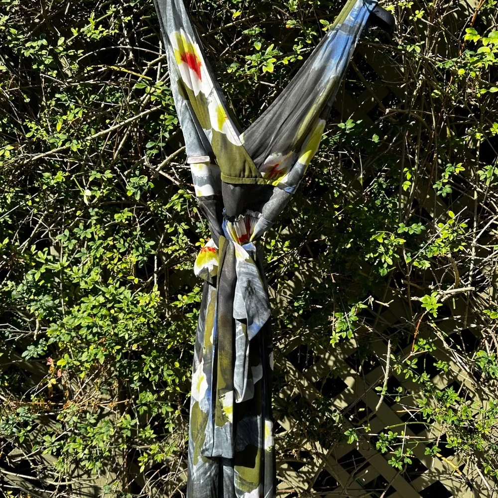 Dress - Picture 16 of 16